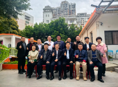 ����ũ�ִ�ѧ����У�ѻḣ